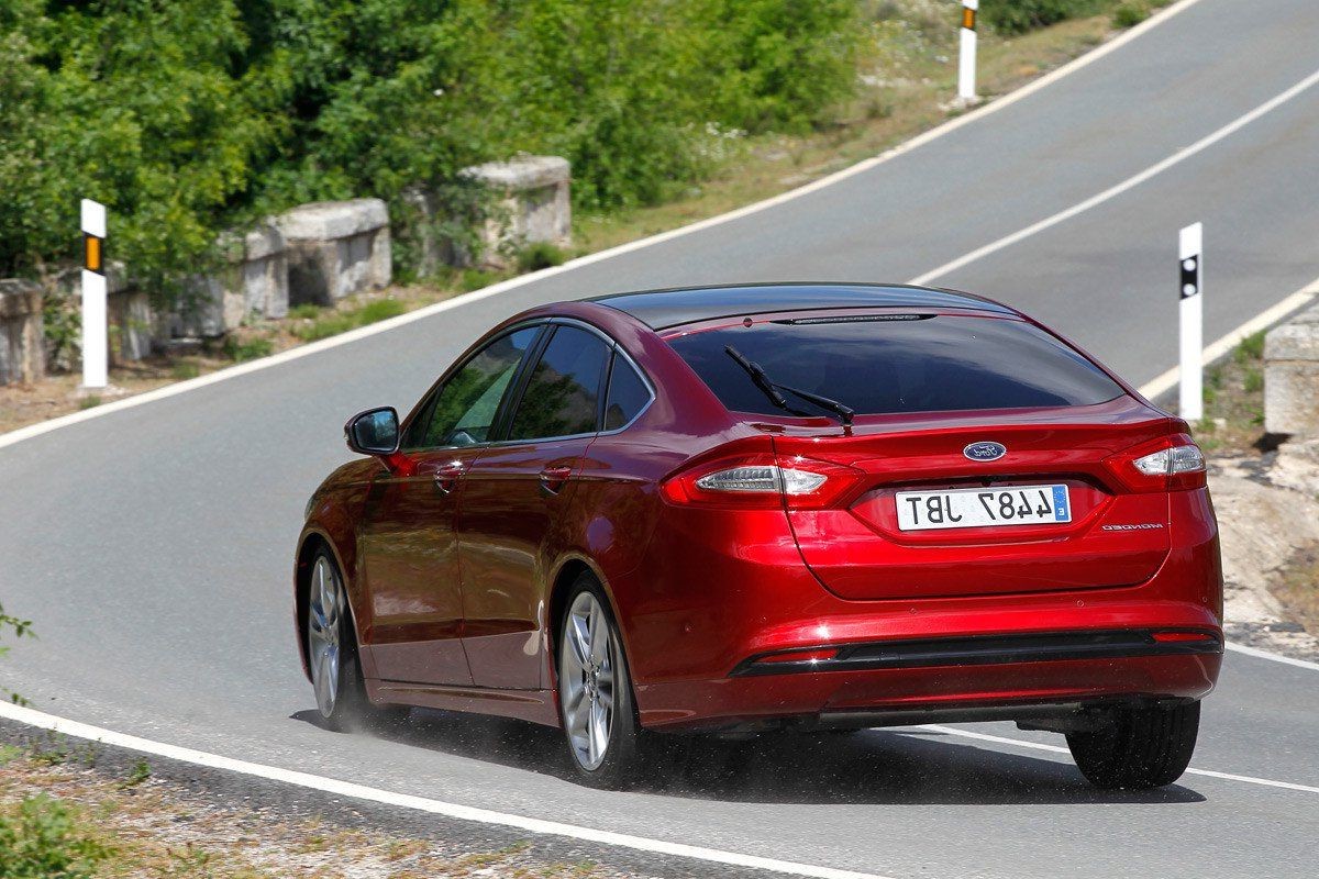 cargador tesla coche