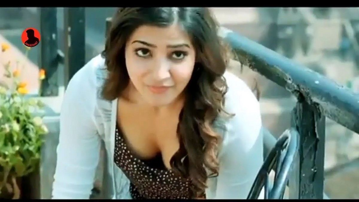 se hace pasar por juguete sexual